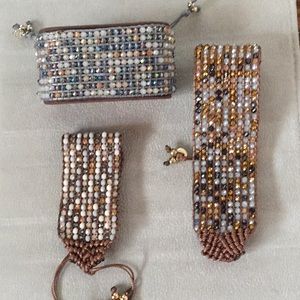 NWT Beaded sparkly bracelet. Easily adjustable.